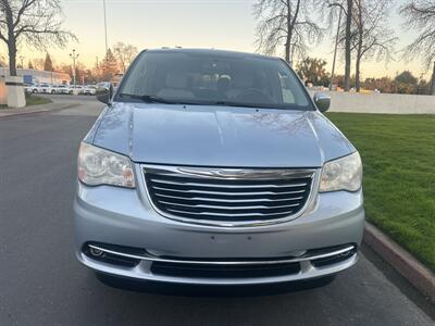 2012 Chrysler Town & Country Handicap Wheelchair accessible van   - Photo 31 - Sacramento, CA 95821