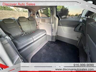 2009 Chrysler Town & Country Touring HANDICAP WHEELCHAIR ACCESSIBLE VAN - Photo 3 - Sacramento, CA 95821