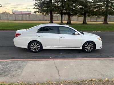 2011 Toyota Avalon   - Photo 9 - Sacramento, CA 95821