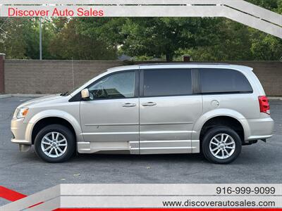 2015 Dodge Grand Caravan SXT  HANDICAP WHEELCHAIR ACCESSIBLE VAN - Photo 7 - Sacramento, CA 95821