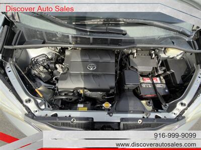 2014 Toyota Sienna XLE 8-Passenger - Photo 18 - Sacramento, CA 95821