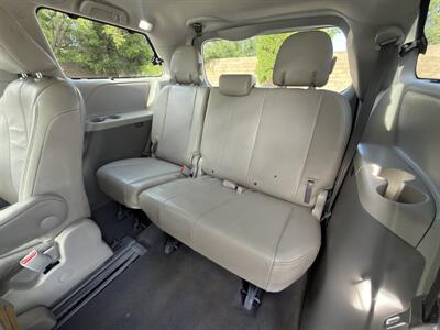 2014 Toyota Sienna XLE 8-Passenger - Photo 13 - Sacramento, CA 95821