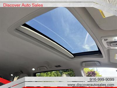 2014 Toyota Sienna XLE 8-Passenger - Photo 19 - Sacramento, CA 95821