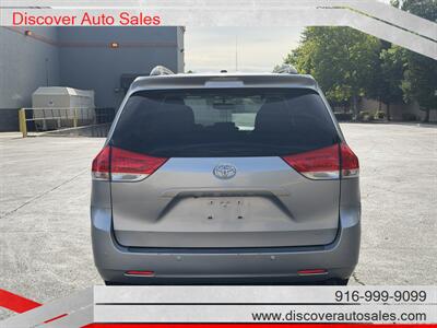 2014 Toyota Sienna XLE 8-Passenger - Photo 4 - Sacramento, CA 95821