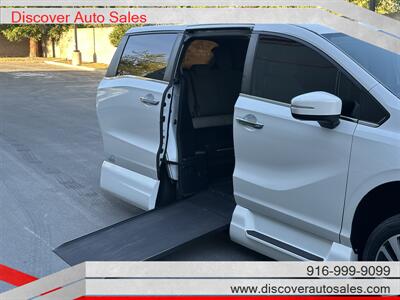2022 Honda Odyssey Touring HANDICAP WHEELCHAIR ACCESSIBLE VAN - Photo 2 - Sacramento, CA 95821