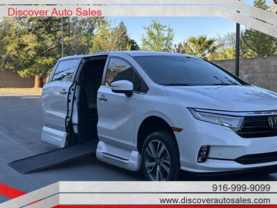 2022 Honda Odyssey Touring HANDICAP WHEELCHAIR ACCESSIBLE VAN - Photo 3 - Sacramento, CA 95821