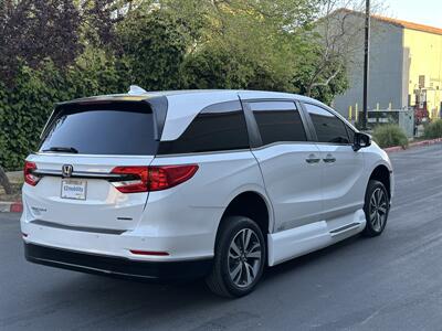 2022 Honda Odyssey Touring HANDICAP WHEELCHAIR ACCESSIBLE VAN - Photo 10 - Sacramento, CA 95821