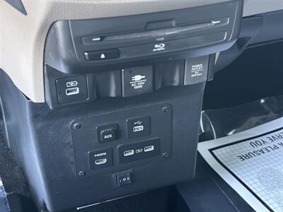 2022 Honda Odyssey Touring HANDICAP WHEELCHAIR ACCESSIBLE VAN - Photo 22 - Sacramento, CA 95821