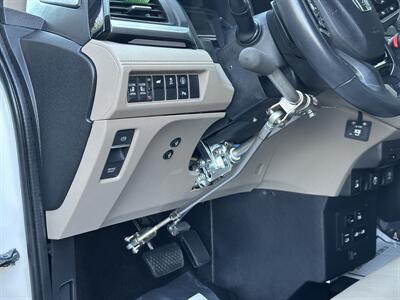 2022 Honda Odyssey Touring HANDICAP WHEELCHAIR ACCESSIBLE VAN - Photo 18 - Sacramento, CA 95821