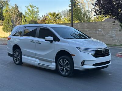 2022 Honda Odyssey Touring HANDICAP WHEELCHAIR ACCESSIBLE VAN - Photo 12 - Sacramento, CA 95821