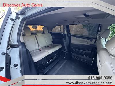 2022 Honda Odyssey Touring HANDICAP WHEELCHAIR ACCESSIBLE VAN - Photo 14 - Sacramento, CA 95821