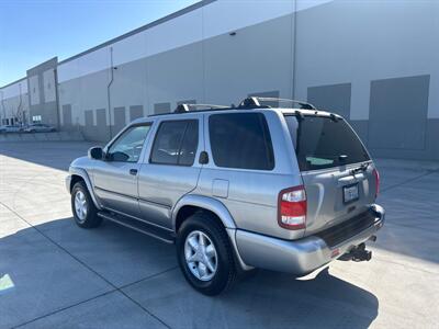 2001 Nissan Pathfinder SE   - Photo 32 - Sacramento, CA 95821