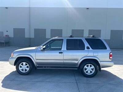 2001 Nissan Pathfinder SE   - Photo 4 - Sacramento, CA 95821