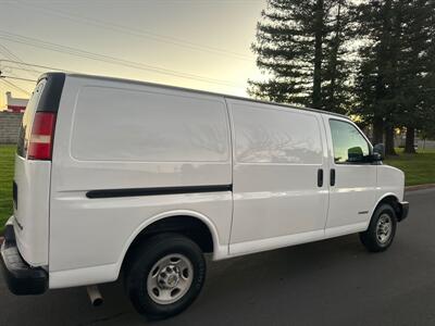 2004 Chevrolet Express 2500   - Photo 8 - Sacramento, CA 95821