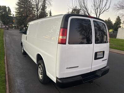 2004 Chevrolet Express 2500   - Photo 10 - Sacramento, CA 95821