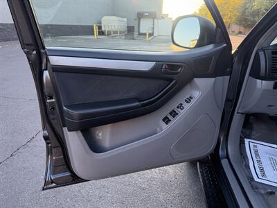 2003 Toyota 4Runner SR5 - Photo 9 - Sacramento, CA 95821