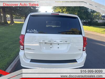 2013 Dodge Grand Caravan R/T  HANDICAP WHEELCHAIR ACCESSIBLE VAN - Photo 9 - Sacramento, CA 95821