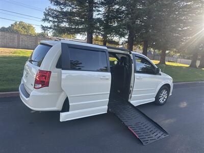 2013 Dodge Grand Caravan R/T  HANDICAP WHEELCHAIR ACCESSIBLE VAN - Photo 4 - Sacramento, CA 95821