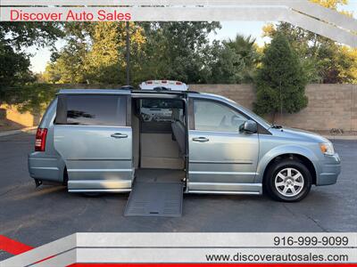 2010 Chrysler Town & Country Touring  HANDICAP WHEELCHAIR ACCESSIBLE VAN - Photo 2 - Sacramento, CA 95821