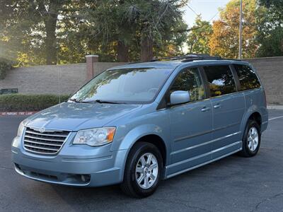2010 Chrysler Town & Country Touring  HANDICAP WHEELCHAIR ACCESSIBLE VAN - Photo 7 - Sacramento, CA 95821