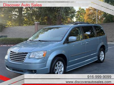 2010 Chrysler Town & Country Touring  HANDICAP WHEELCHAIR ACCESSIBLE VAN - Photo 7 - Sacramento, CA 95821