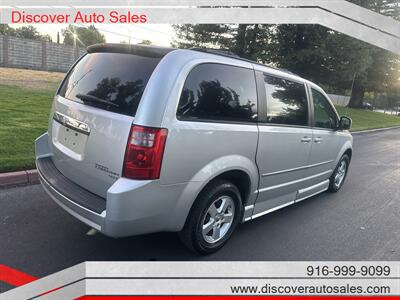 2010 Dodge Grand Caravan SXT  HANDICAP WHEELCHAIR ACCESSIBLE VAN - Photo 8 - Sacramento, CA 95821
