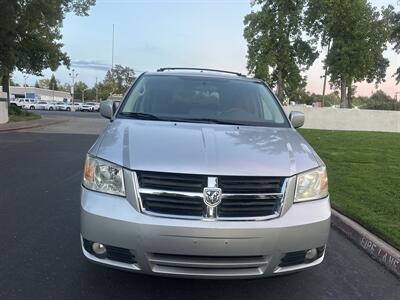 2010 Dodge Grand Caravan SXT  HANDICAP WHEELCHAIR ACCESSIBLE VAN - Photo 5 - Sacramento, CA 95821