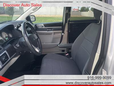 2010 Dodge Grand Caravan SXT  HANDICAP WHEELCHAIR ACCESSIBLE VAN - Photo 15 - Sacramento, CA 95821