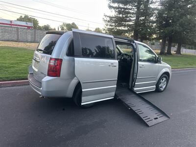 2010 Dodge Grand Caravan SXT  HANDICAP WHEELCHAIR ACCESSIBLE VAN - Photo 4 - Sacramento, CA 95821