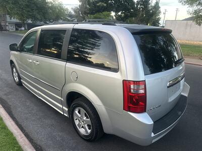 2010 Dodge Grand Caravan SXT  HANDICAP WHEELCHAIR ACCESSIBLE VAN - Photo 10 - Sacramento, CA 95821