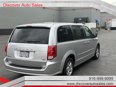 2012 Dodge Grand Caravan SXT  HANDICAP WHEELCHAIR ACCESSIBLE VAN - Photo 4 - Sacramento, CA 95821