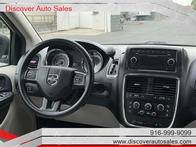 2012 Dodge Grand Caravan SXT  HANDICAP WHEELCHAIR ACCESSIBLE VAN - Photo 19 - Sacramento, CA 95821