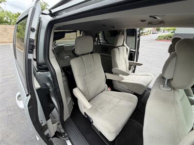 2012 Dodge Grand Caravan SXT  HANDICAP WHEELCHAIR ACCESSIBLE VAN - Photo 14 - Sacramento, CA 95821