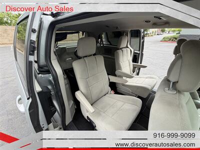 2012 Dodge Grand Caravan SXT  HANDICAP WHEELCHAIR ACCESSIBLE VAN - Photo 14 - Sacramento, CA 95821