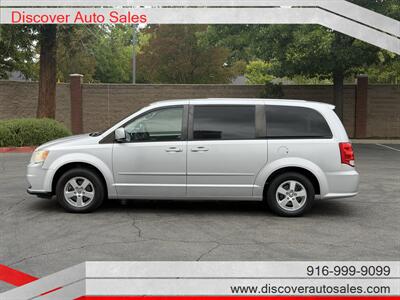 2012 Dodge Grand Caravan SXT  HANDICAP WHEELCHAIR ACCESSIBLE VAN - Photo 3 - Sacramento, CA 95821