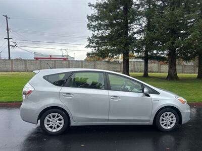 2014 Toyota Prius v Two   - Photo 5 - Sacramento, CA 95821