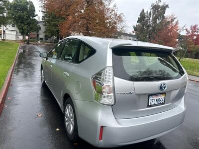 2014 Toyota Prius v Two   - Photo 9 - Sacramento, CA 95821