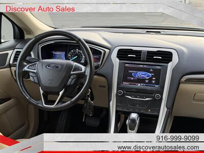 2013 Ford Fusion Hybrid SE   - Photo 18 - Sacramento, CA 95821