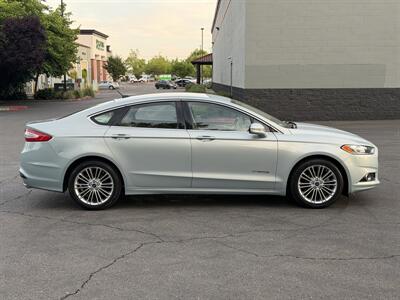 2013 Ford Fusion Hybrid SE   - Photo 6 - Sacramento, CA 95821