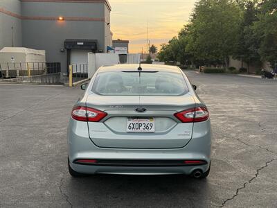 2013 Ford Fusion Hybrid SE   - Photo 4 - Sacramento, CA 95821