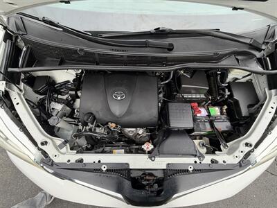 2018 Toyota Sienna LE 8-Passenger  HANDICAP WHEELCHAIR ACCESSIBLE VAN - Photo 19 - Sacramento, CA 95821