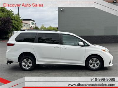 2018 Toyota Sienna LE 8-Passenger  HANDICAP WHEELCHAIR ACCESSIBLE VAN - Photo 7 - Sacramento, CA 95821