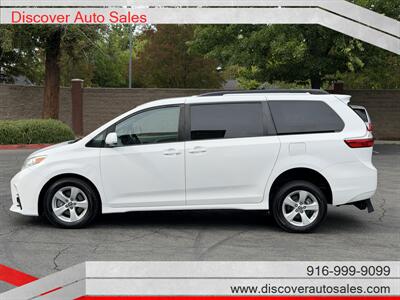2018 Toyota Sienna LE 8-Passenger  HANDICAP WHEELCHAIR ACCESSIBLE VAN - Photo 5 - Sacramento, CA 95821