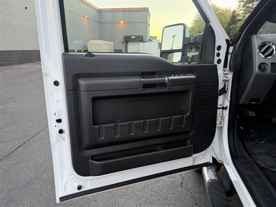 2008 Ford F-250 Super Duty XL XL 4dr Crew Cab   - Photo 8 - Sacramento, CA 95821