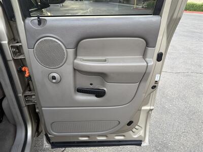 2005 Dodge Ram 2500 ST 4dr Quad Cab ST   - Photo 16 - Sacramento, CA 95821
