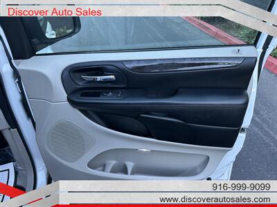 2016 Dodge Grand Caravan SE HANDICAP WHEELCHAIR ACCESSIBLE VAN - Photo 16 - Sacramento, CA 95821