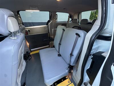 2016 Dodge Grand Caravan SE HANDICAP WHEELCHAIR ACCESSIBLE VAN - Photo 19 - Sacramento, CA 95821