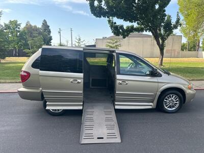 2002 Chrysler Town & Country Limited  HANDICAP WHEELCHAIR ACCESSIBLE VAN - Photo 5 - Sacramento, CA 95821