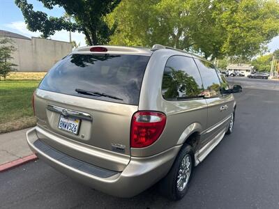 2002 Chrysler Town & Country Limited  HANDICAP WHEELCHAIR ACCESSIBLE VAN - Photo 14 - Sacramento, CA 95821