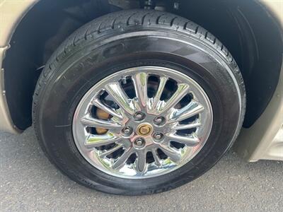 2002 Chrysler Town & Country Limited  HANDICAP WHEELCHAIR ACCESSIBLE VAN - Photo 24 - Sacramento, CA 95821
